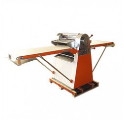 Pastry machine